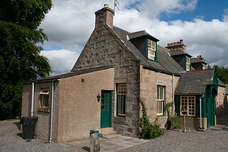 Antlers Cottage - Glenmuick Estate’